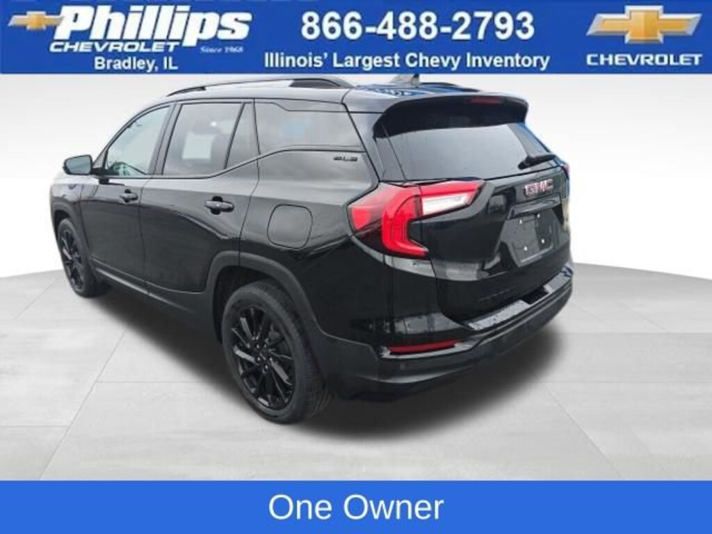 Used 2023 GMC Terrain SLE SUV