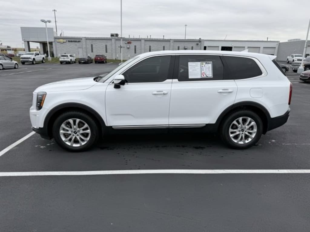 Used 2022 Kia Telluride LX SUV
