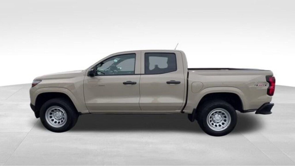 Used 2024 Chevrolet Colorado WT Truck