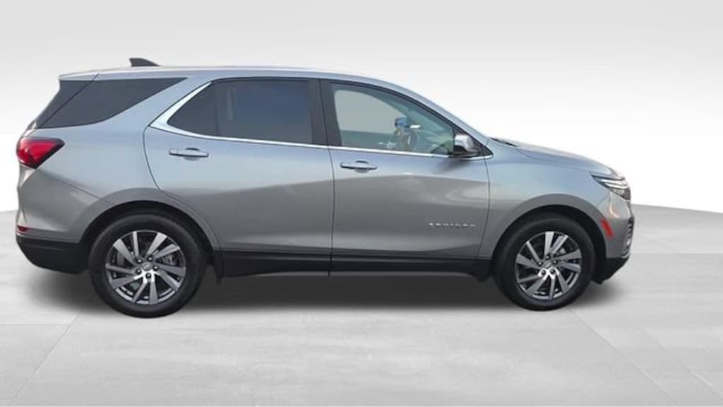 Used 2024 Chevrolet Equinox LT SUV