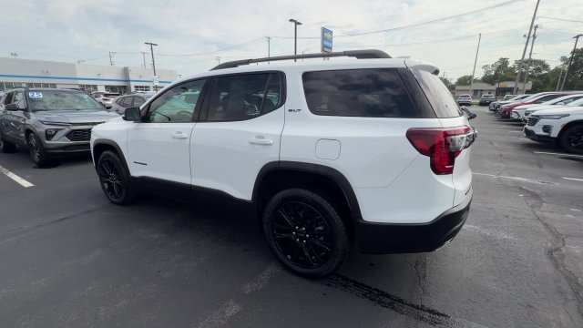 Used 2023 GMC Acadia SLT SUV