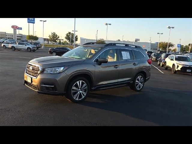 2021 Subaru Ascent Premium photo 4