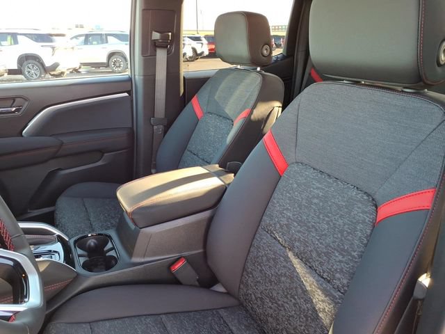 2026 Chevrolet Colorado Z71 - Photo 10