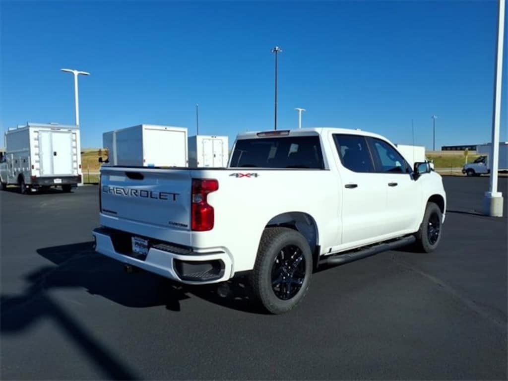 New 2026 Chevrolet Silverado 1500 Custom Truck