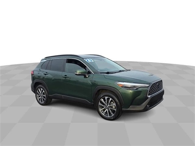 Used 2023 Toyota Corolla Cross XLE with VIN 7MUDAABG0PV048934 for sale in Bourbonnais, IL