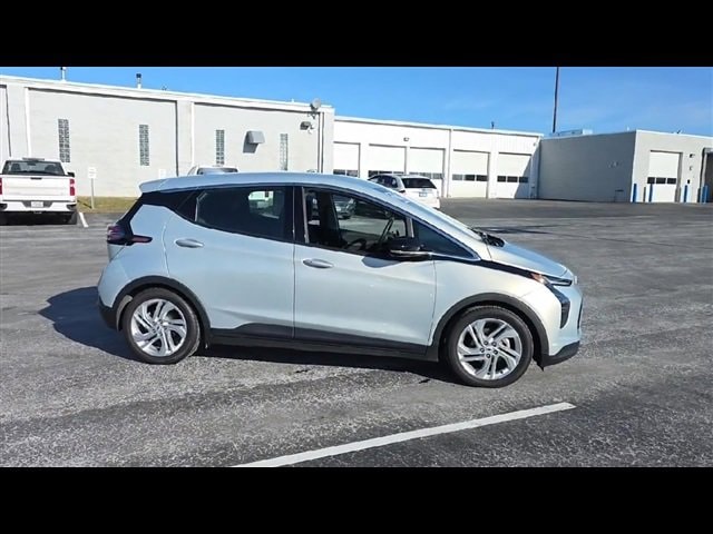 Used 2022 Chevrolet Bolt EV LT with VIN 1G1FW6S00N4100665 for sale in Bourbonnais, IL