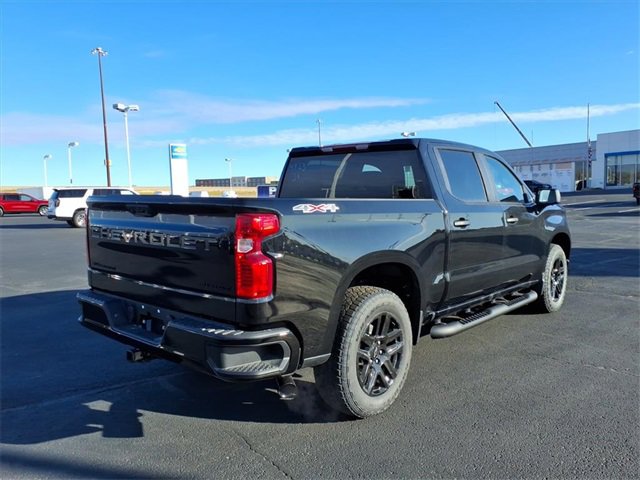 2026 Chevrolet Silverado 1500 Custom photo 2