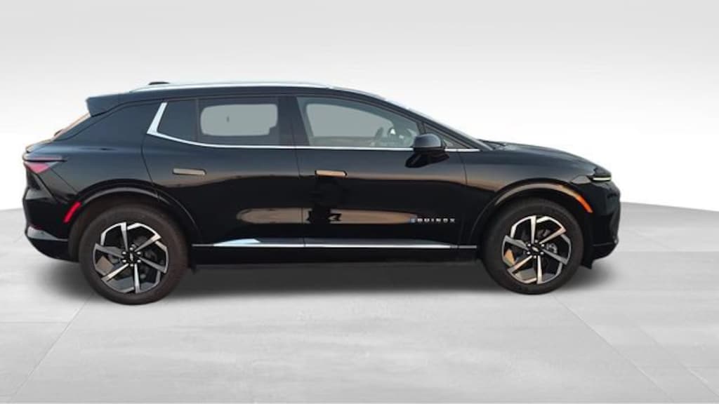 Used 2024 Chevrolet Equinox EV 2LT SUV