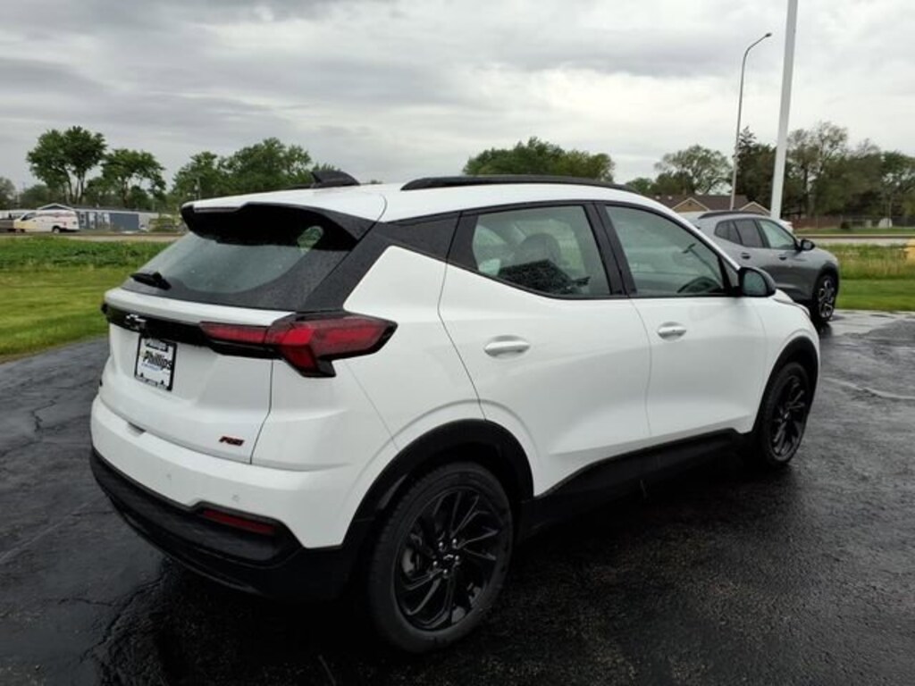 New 2027 Chevrolet Bolt RS SUV