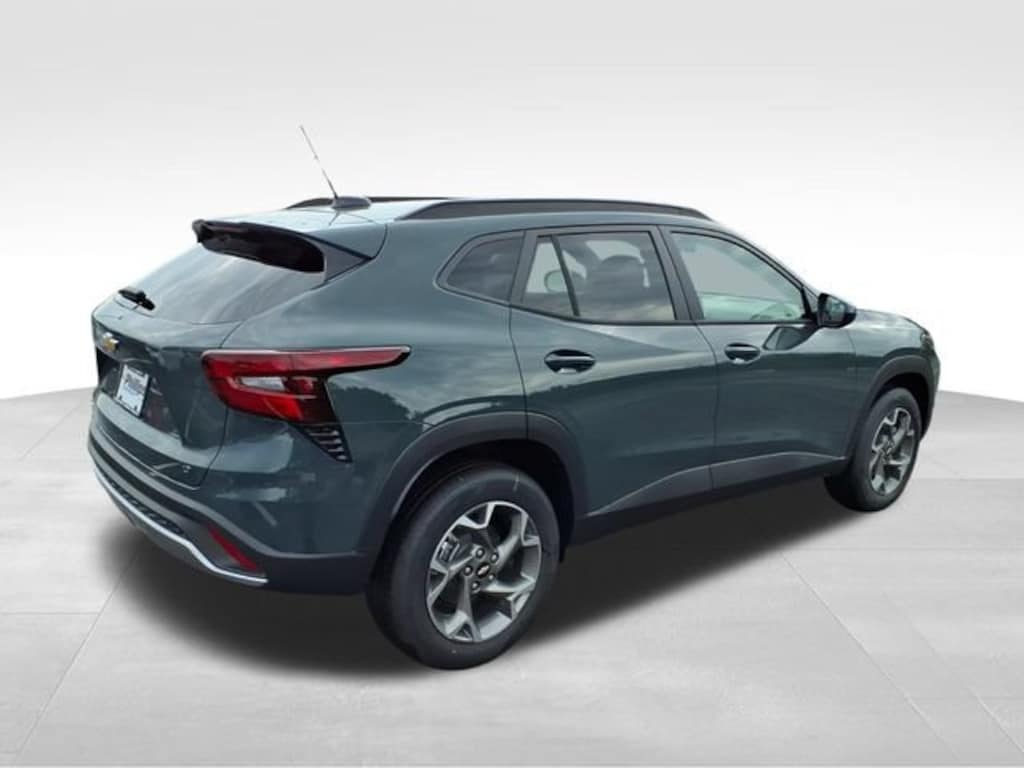 New 2026 Chevrolet Trax LT SUV