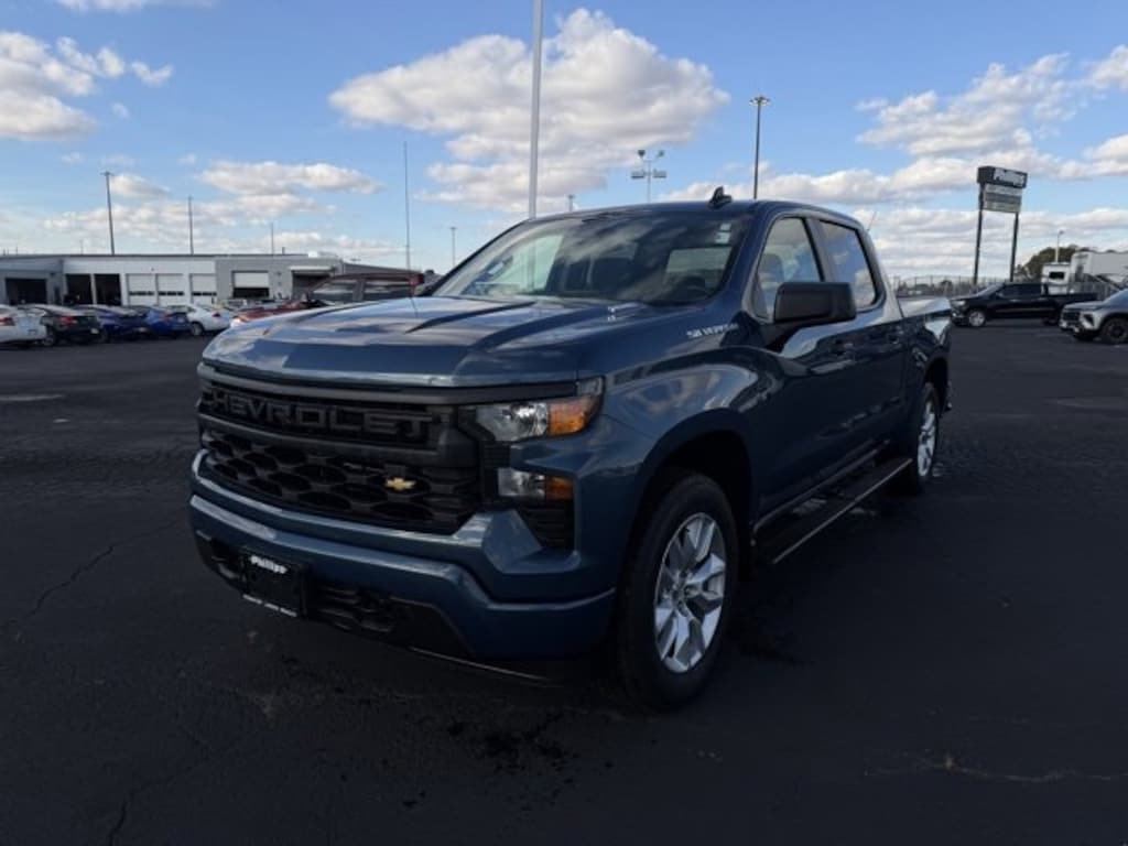 Used 2024 Chevrolet Silverado 1500 Custom Truck