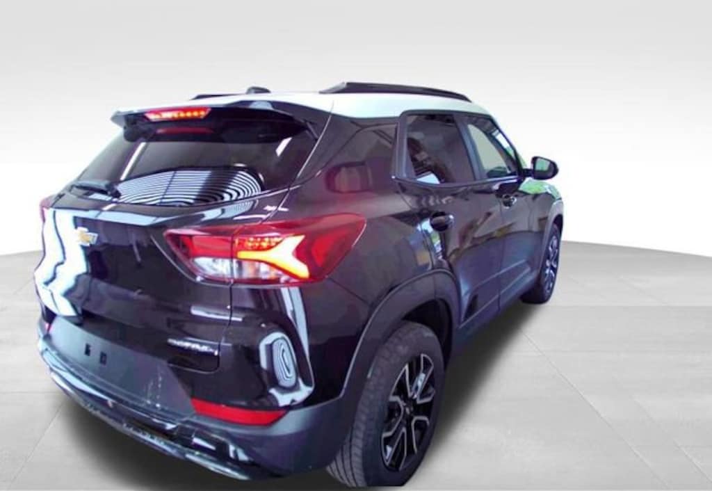 Used 2023 Chevrolet Trailblazer Activ SUV