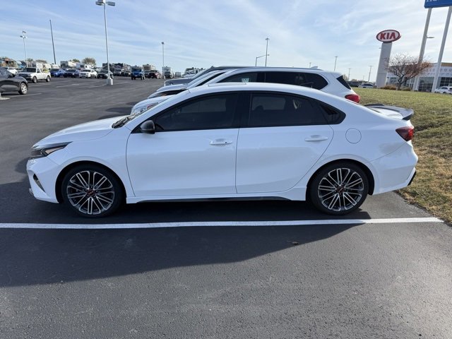 2022 Kia Forte GT photo 3