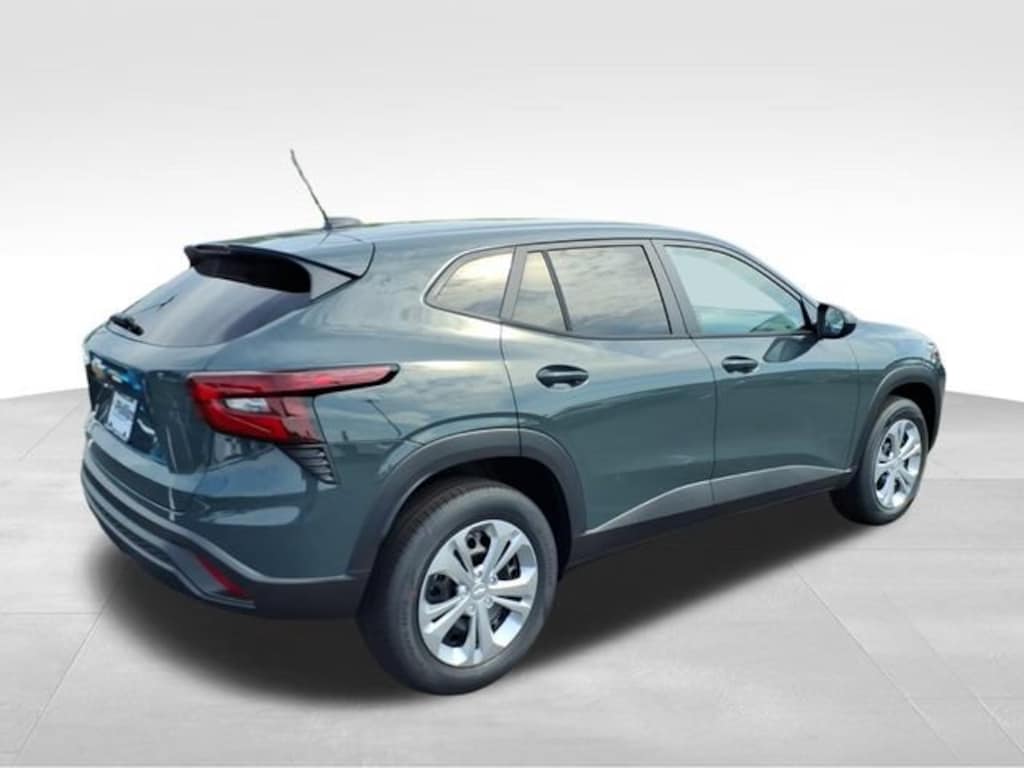 New 2026 Chevrolet Trax LS SUV
