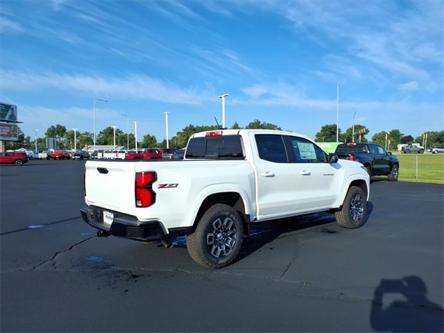 2026 Chevrolet Colorado Z71 photo 3
