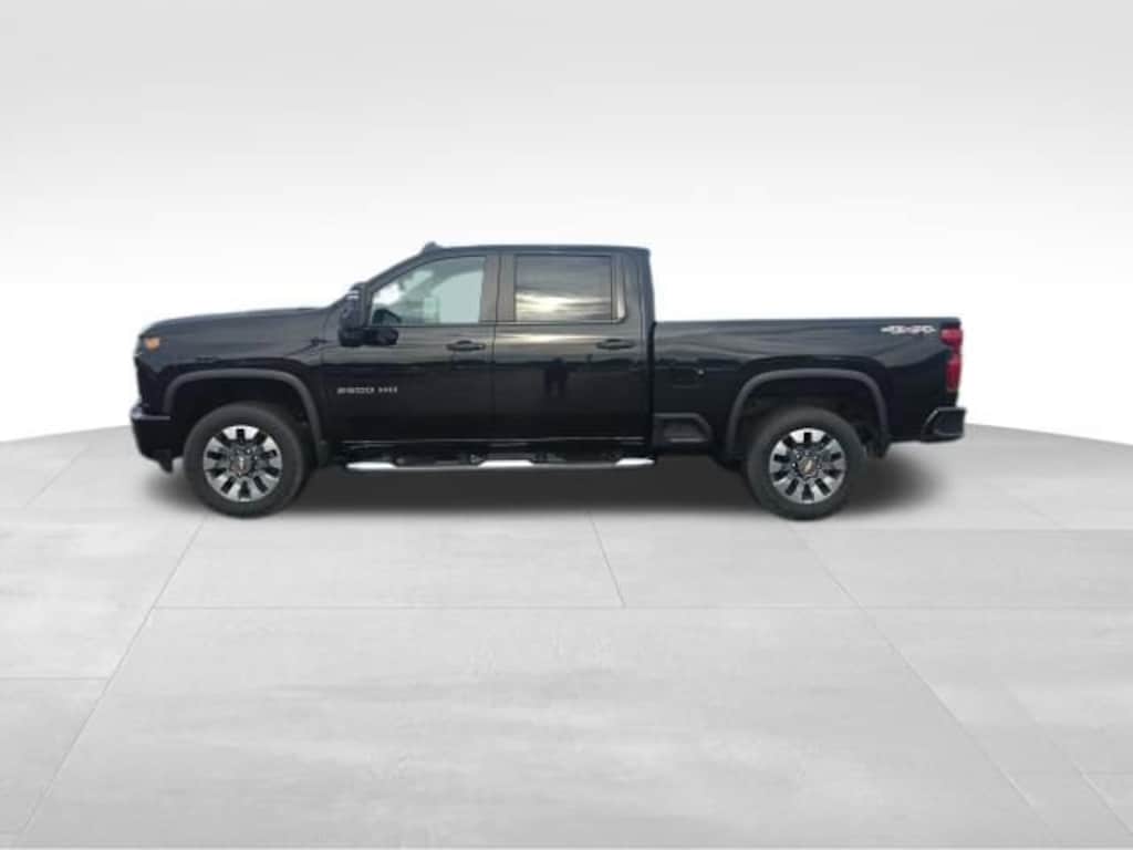 Used 2023 Chevrolet Silverado 2500 HD Custom Truck