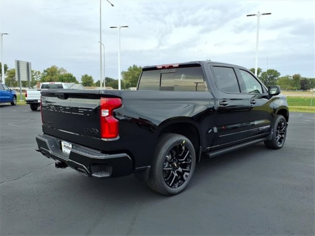 New 2026 Chevrolet Silverado 1500 High Country Truck