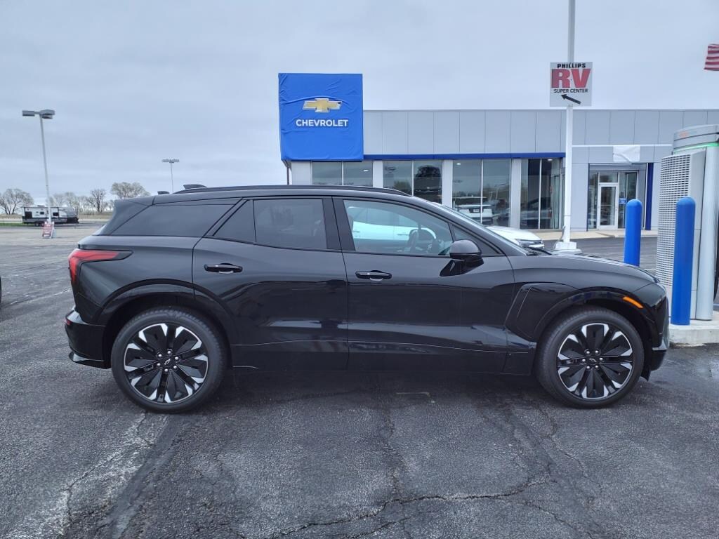 New 2025 Chevrolet Blazer EV RS SUV