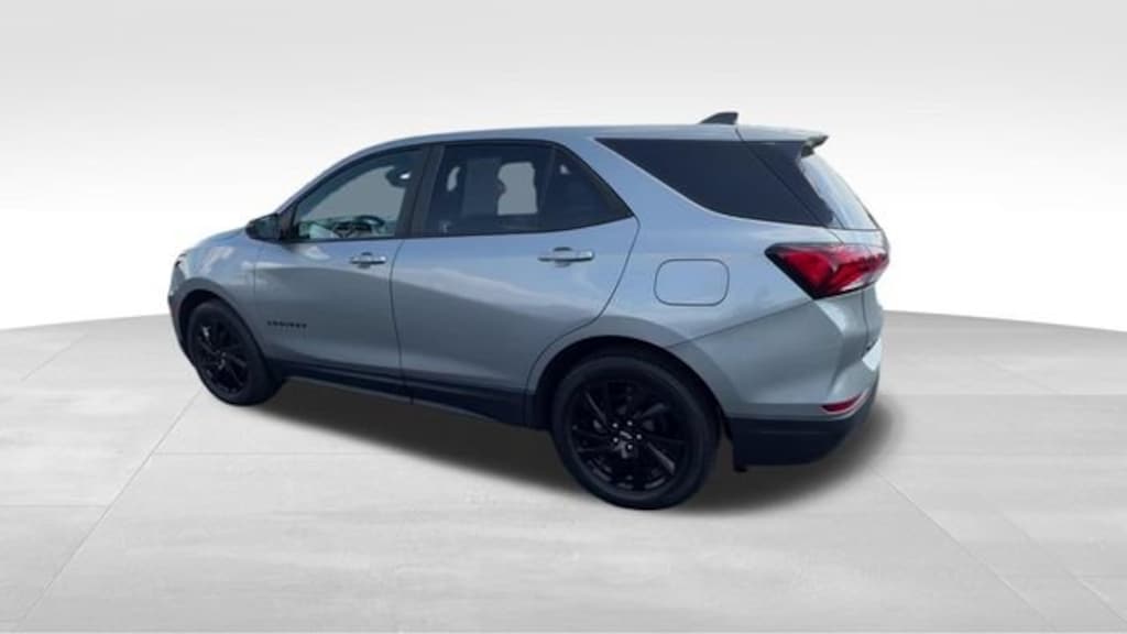 Used 2023 Chevrolet Equinox LS SUV