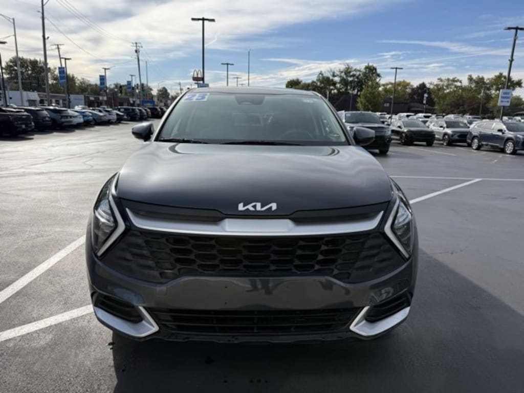Used 2023 Kia Sportage LX SUV