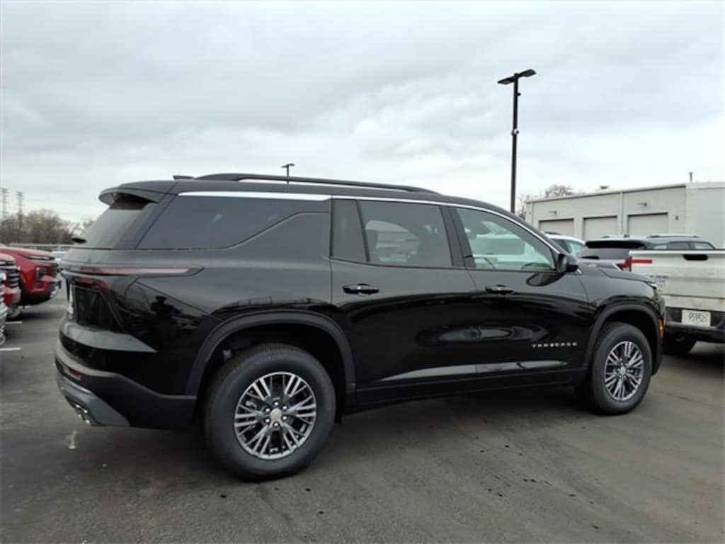 New 2026 Chevrolet Traverse LT SUV