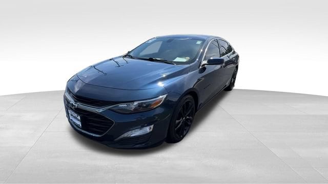Used 2021 Chevrolet Malibu 1LT with VIN 1G1ZD5ST1MF089489 for sale in Lansing, IL