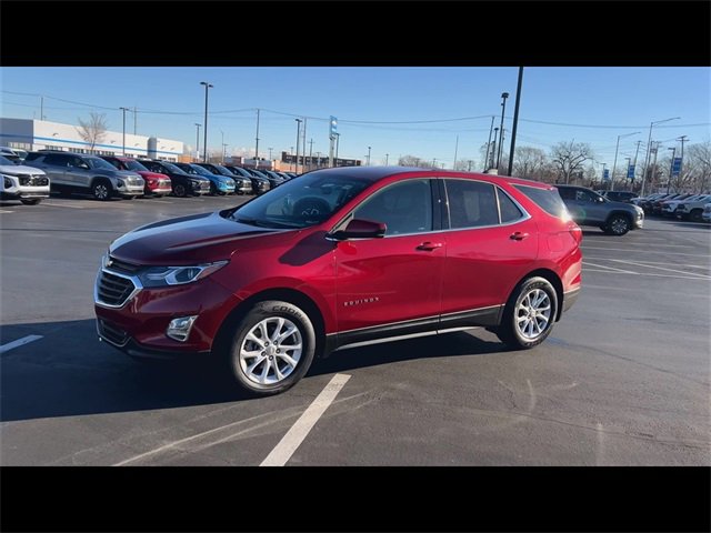 2018 Chevrolet Equinox LT photo 4