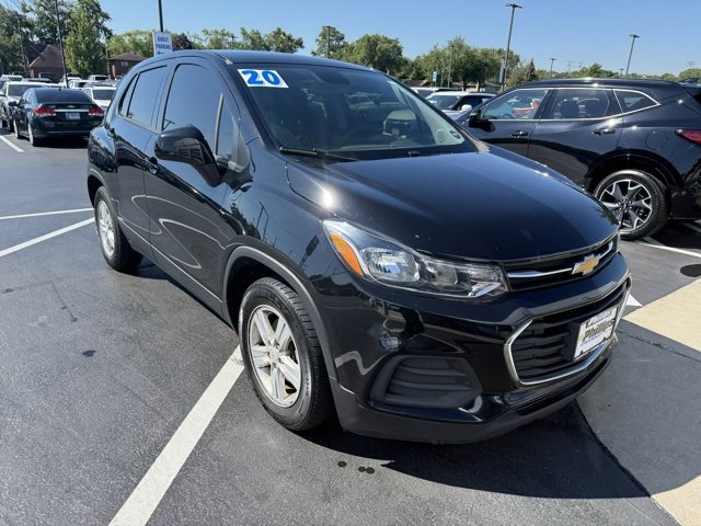 2020 Chevrolet Trax LS photo 3