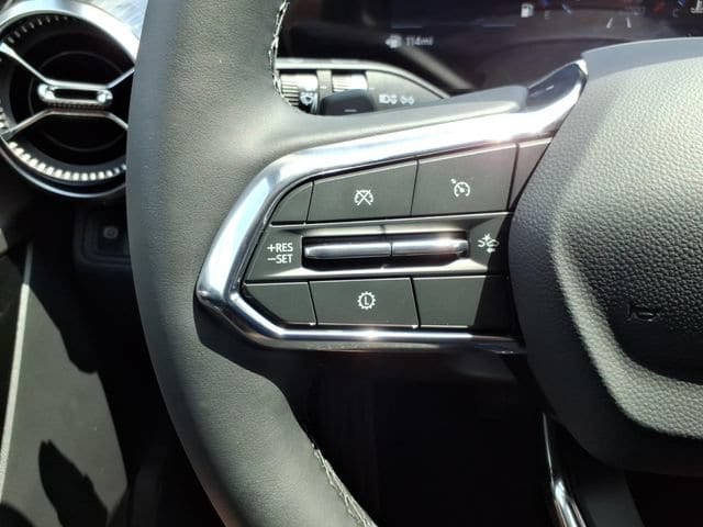 2027 Chevrolet Equinox LT - Photo 13