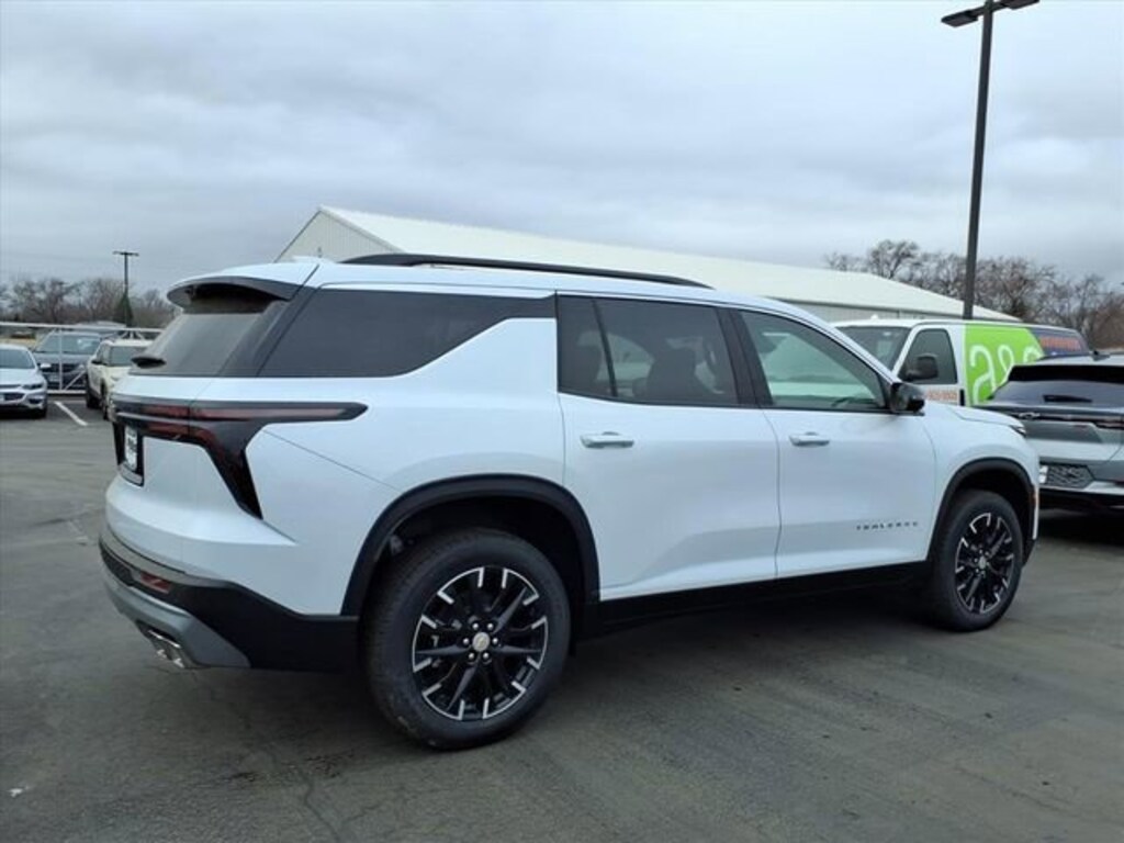 New 2026 Chevrolet Traverse LT SUV