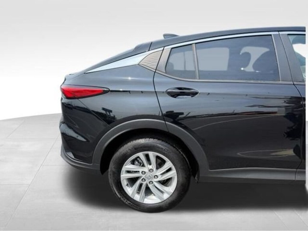 Used 2024 Buick Envista Preferred SUV