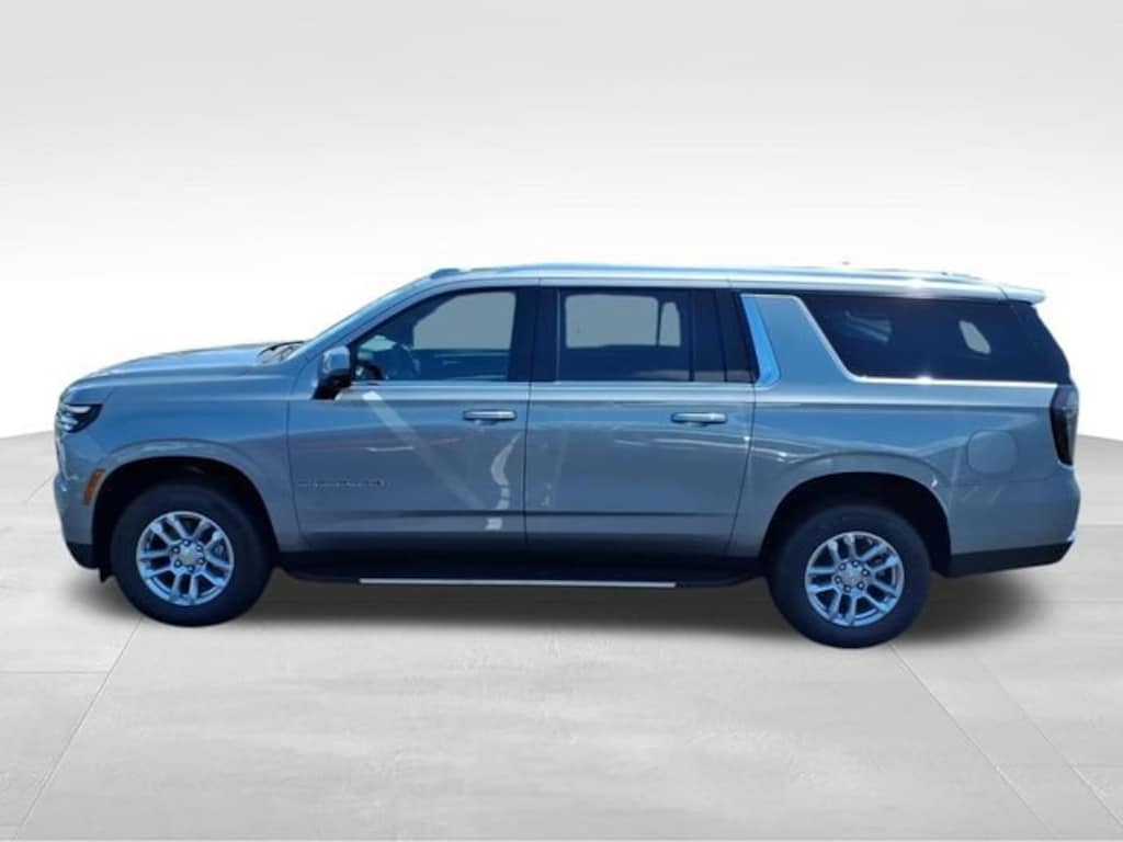 New 2026 Chevrolet Suburban LT SUV