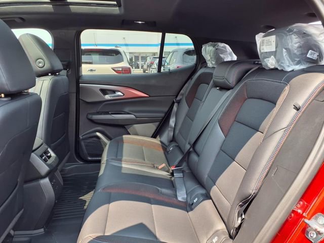 2025 Chevrolet Equinox EV RS - Photo 22
