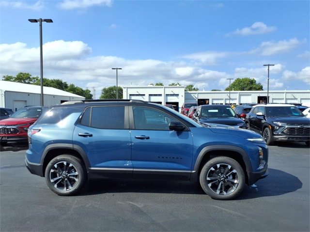 2026 Chevrolet Equinox RS photo 2