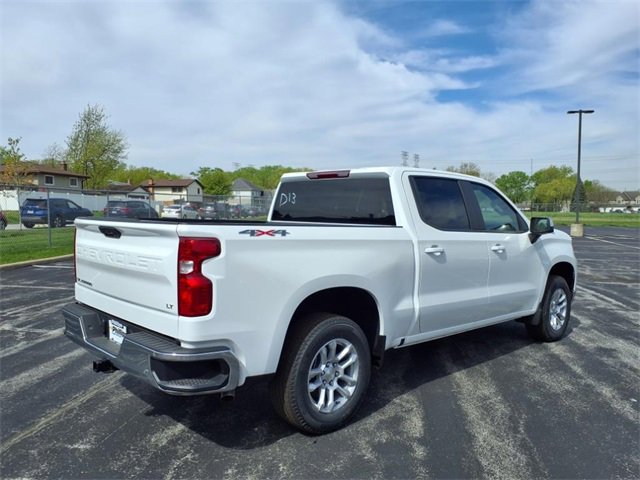 2025 Chevrolet Silverado 1500 LT photo 3
