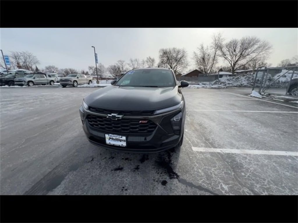 Used 2024 Chevrolet Trax 2RS SUV