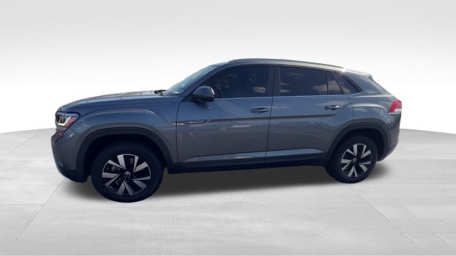 Used 2022 Volkswagen Atlas Cross Sport 2.0T SE SUV