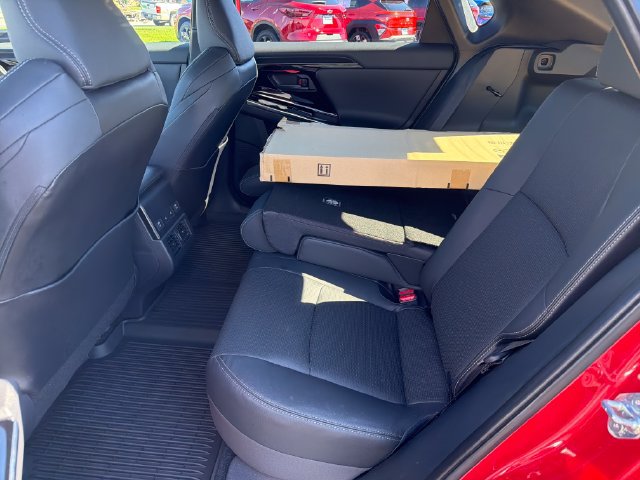 2023 Subaru SOLTERRA Limited - Photo 24