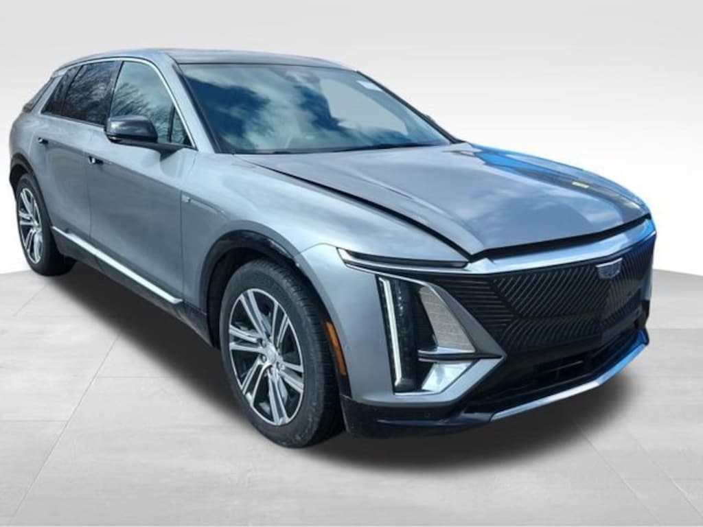Used 2024 CADILLAC LYRIQ Luxury 1 SUV