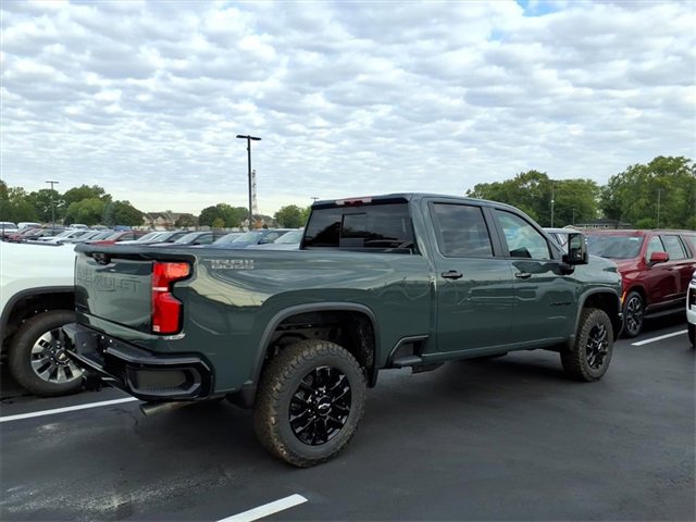 2026 Chevrolet Silverado 2500HD LT photo 3