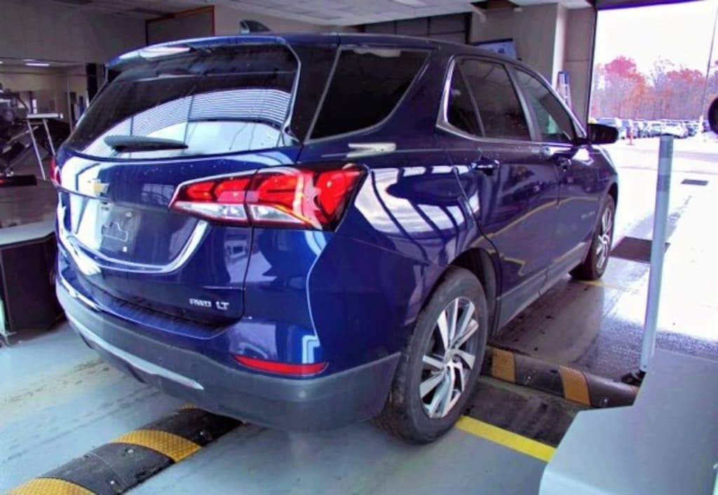 Used 2022 Chevrolet Equinox LT SUV