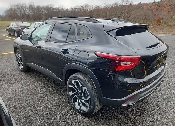 2024 Chevrolet Trax photo 4