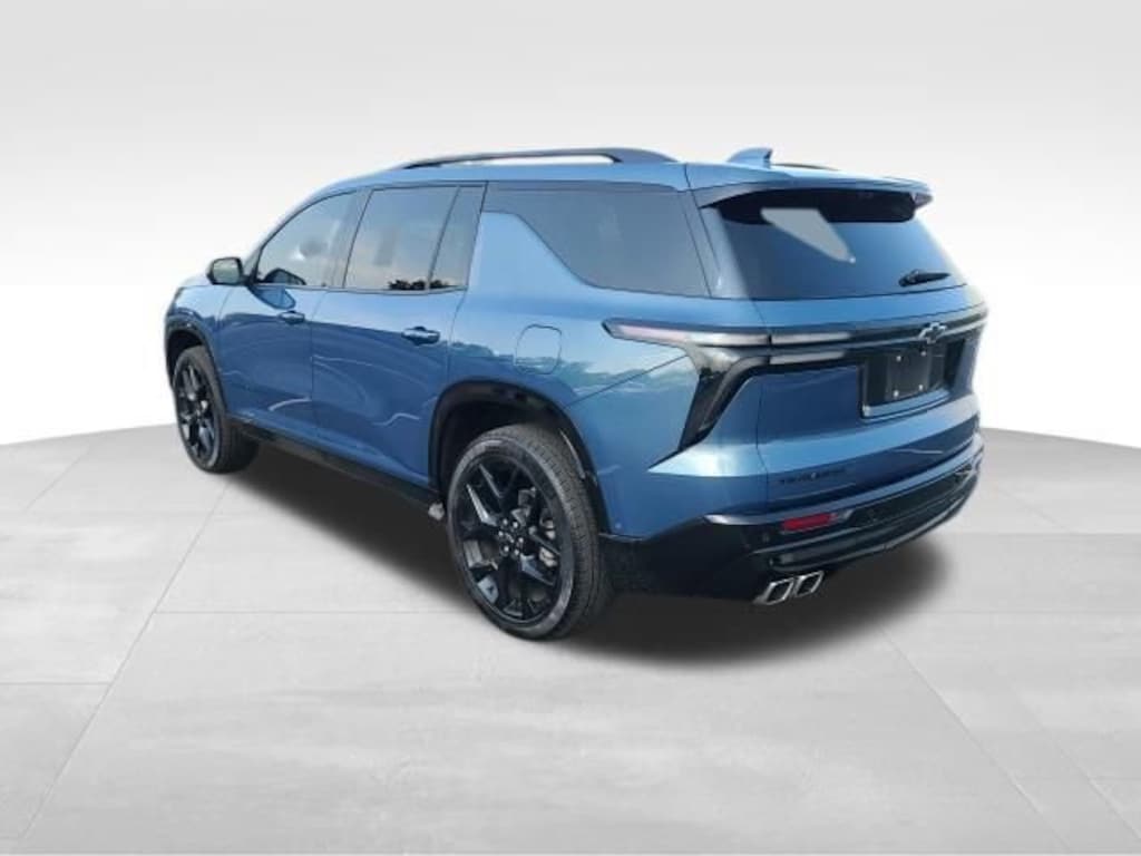Used 2024 Chevrolet Traverse RS SUV