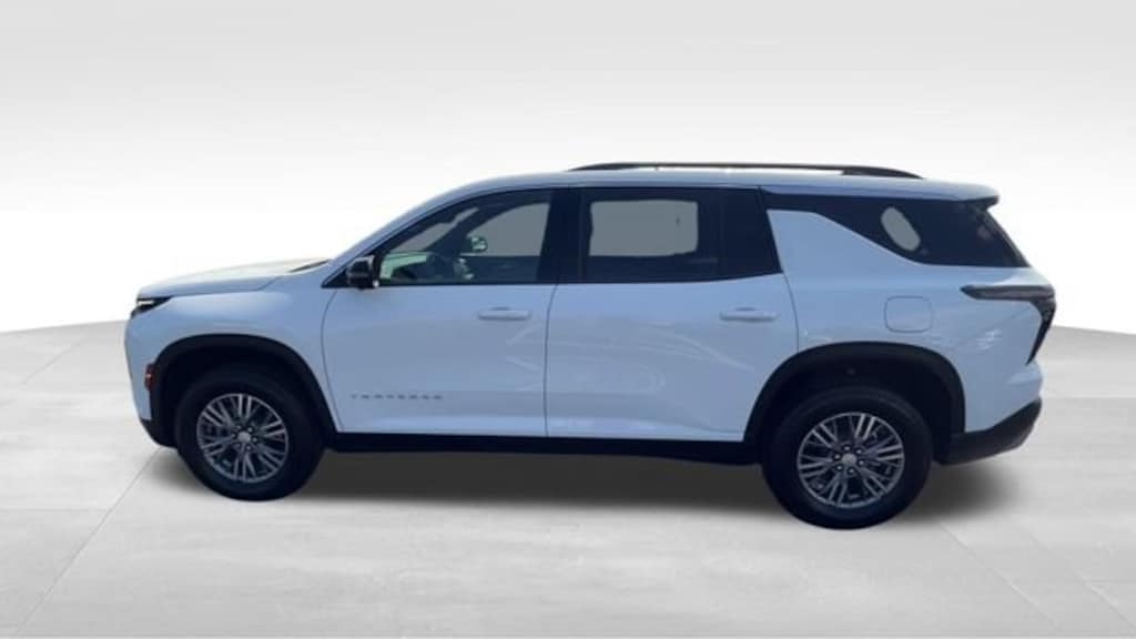 Used 2026 Chevrolet Traverse LT SUV