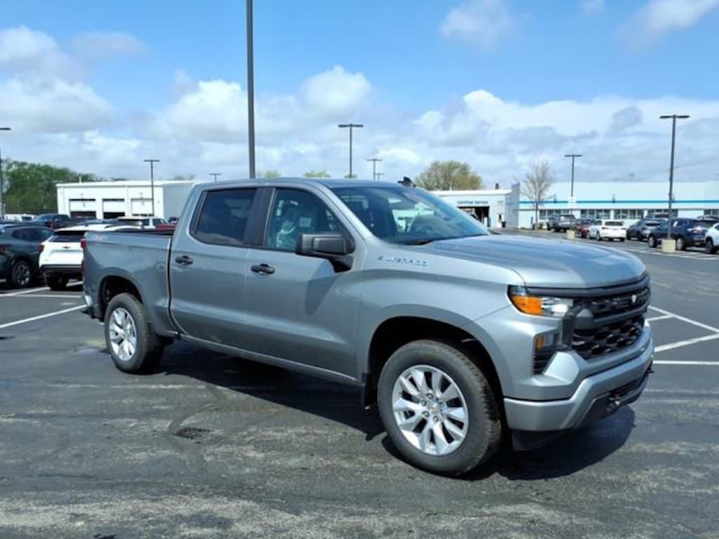 New 2026 Chevrolet Silverado 1500 Custom Truck