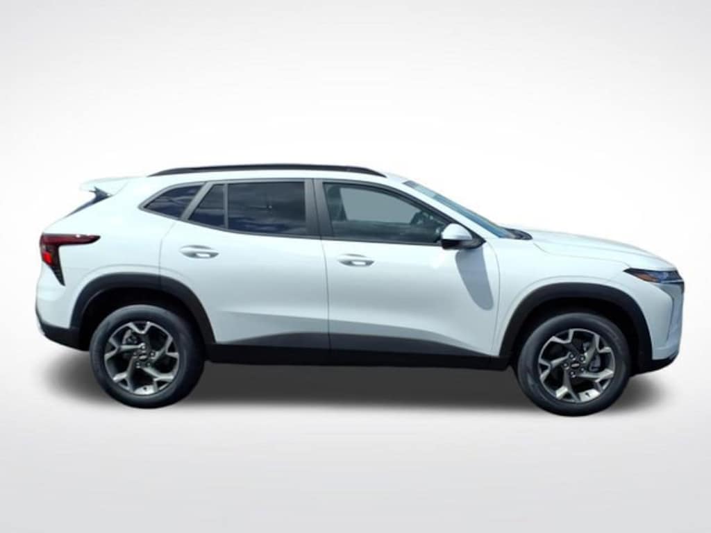 New 2026 Chevrolet Trax LT SUV