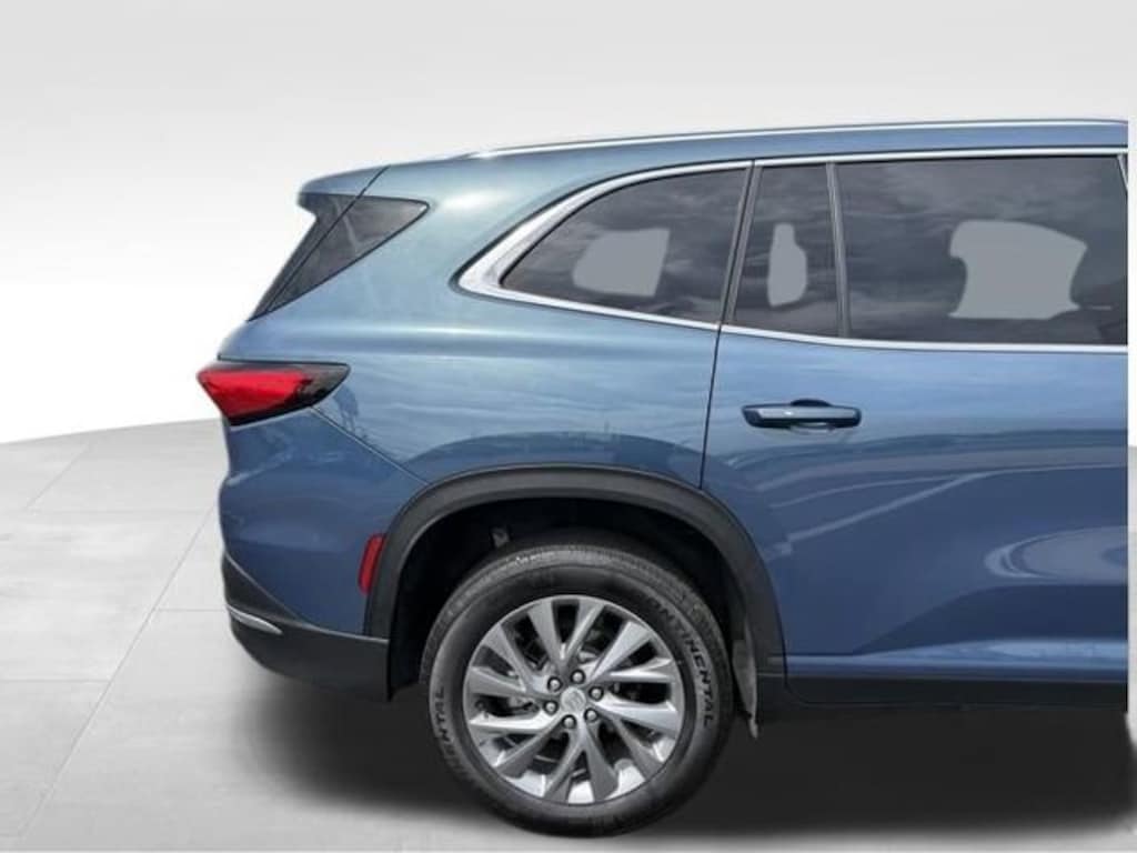 Used 2025 Buick Enclave Preferred SUV