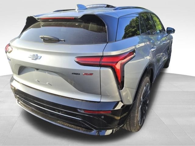 Used 2025 Chevrolet Blazer EV RS with VIN 3GNKDJRJ9SS106609 for sale in Lansing, IL