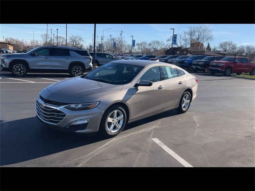Used 2023 Chevrolet Malibu LT Car