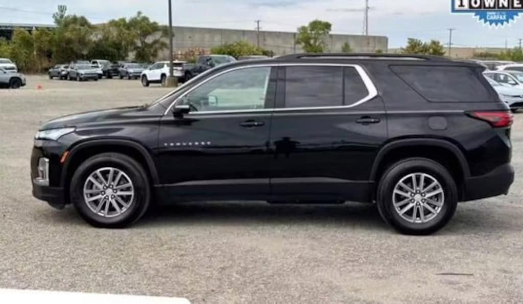 Used 2023 Chevrolet Traverse LT Leather SUV
